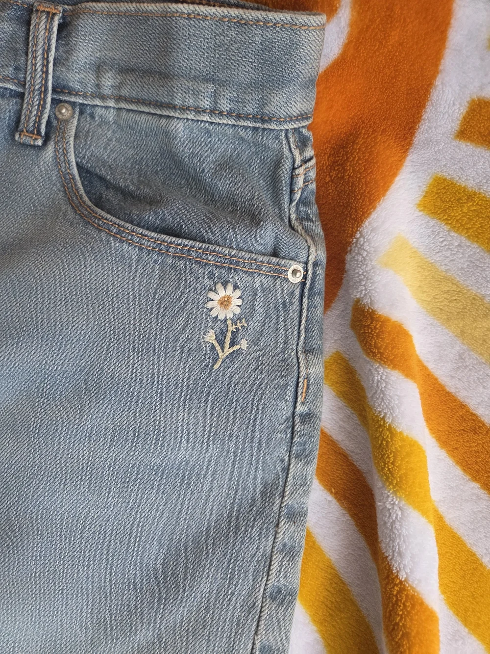 Light Blue Denim High-Rise Girls Shorts with Daisy Embroidery